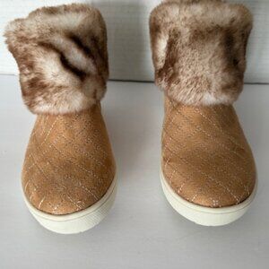 NEW Sugar Kids Chestnut Faux Fur Trim Boots Side Zip Size 11